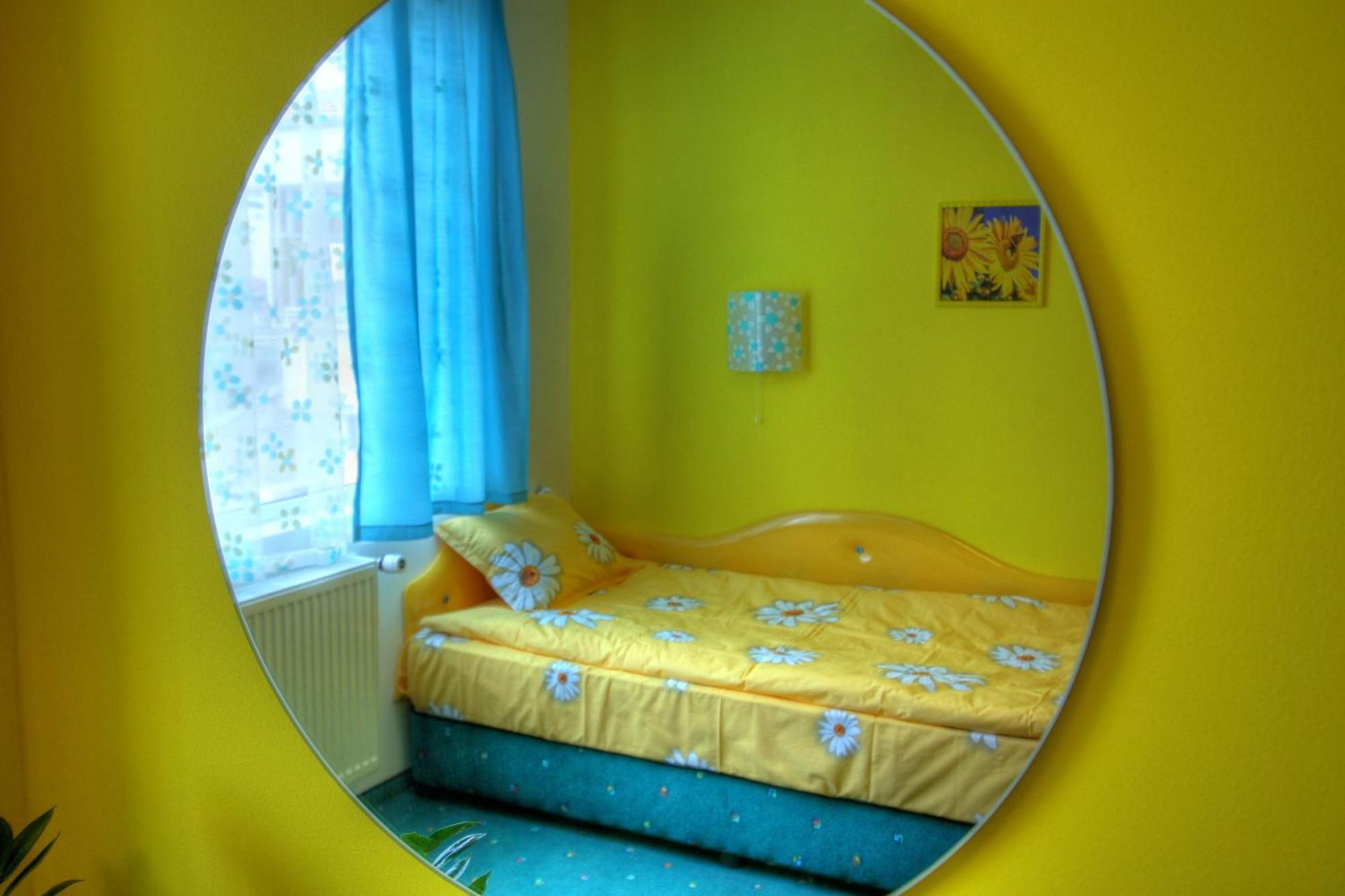 Family Hotel Mania Stara Zagora Bagian luar foto