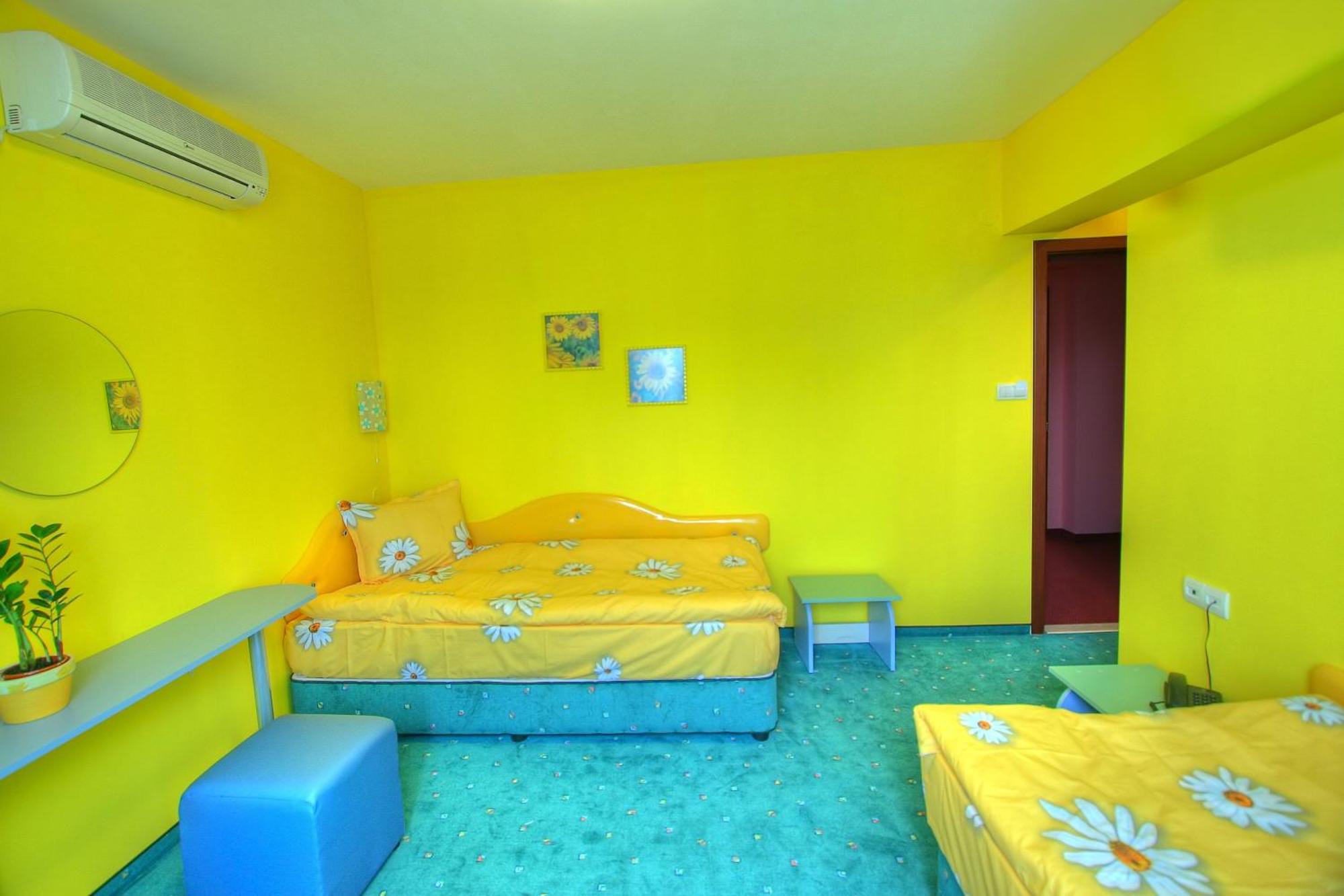 Family Hotel Mania Stara Zagora Bagian luar foto