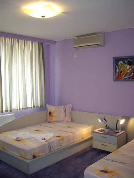Family Hotel Mania Stara Zagora Bagian luar foto